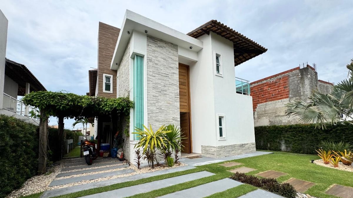 Beautiful Duplex Home with Pool in Summerville Cumbuco — image 3