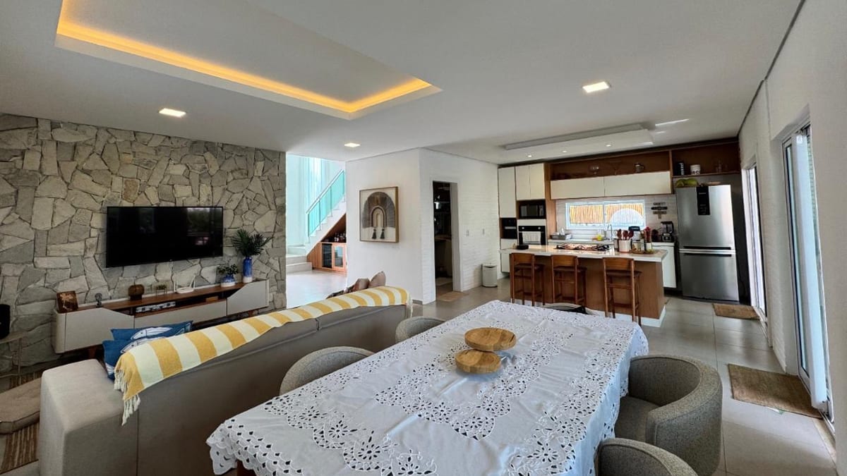 Beautiful Duplex Home with Pool in Summerville Cumbuco — image 4