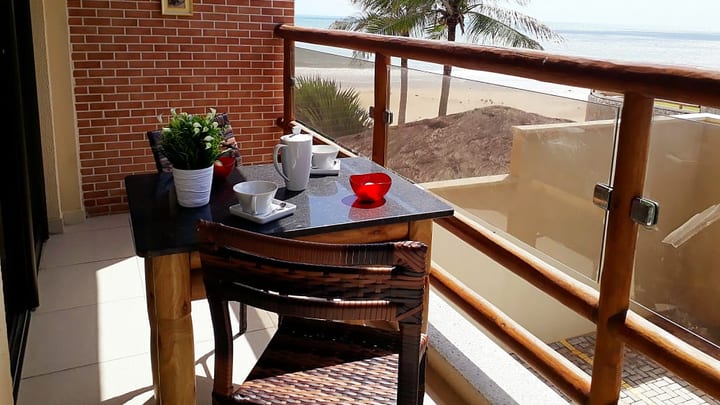 Cumbuco ocean front apartment for sale. — image 2