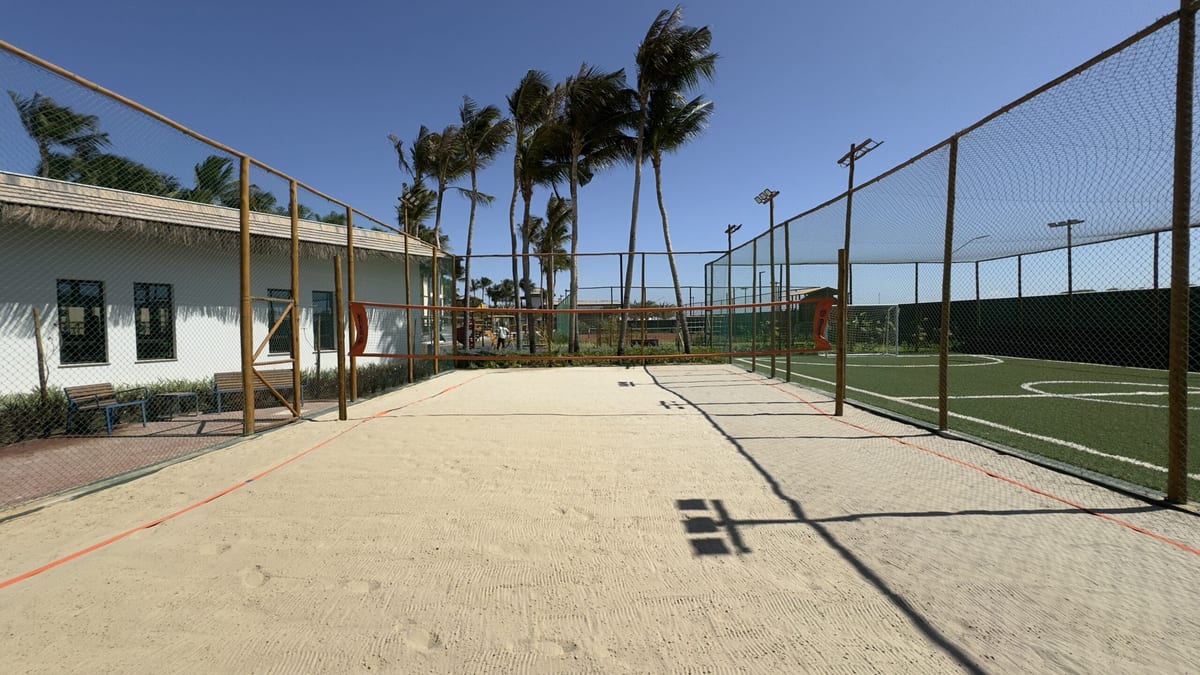 Fortim Eco Village — Sand sports court